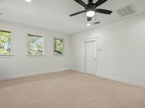 7202 Running Rope CIR, Austin TX 78731