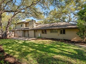 7202 Running Rope CIR, Austin TX 78731