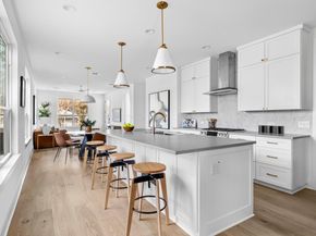 2105 SL Davis Ave 1, Austin TX 78702