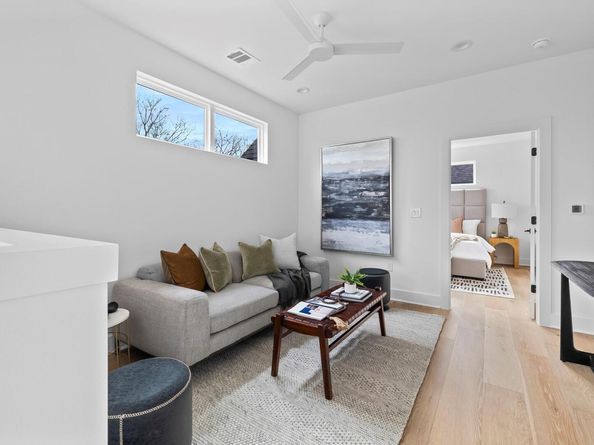 2105 SL Davis Ave 1, Austin TX 78702