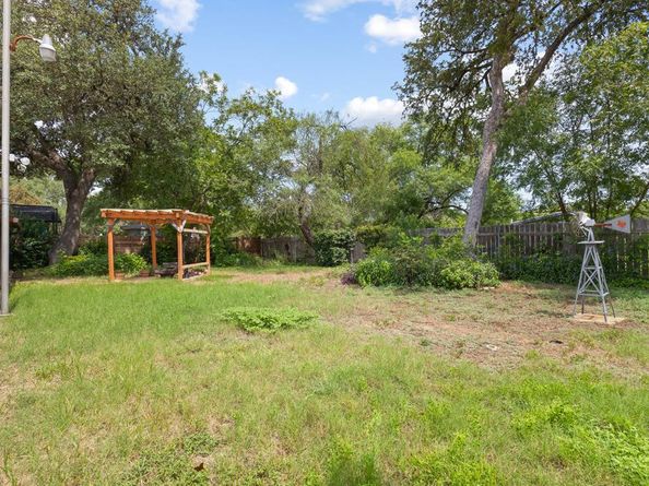 5706 Cherry Creek DR, Austin TX 78745