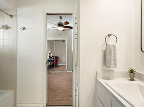 8200 Neely DR 119, Austin TX 78759