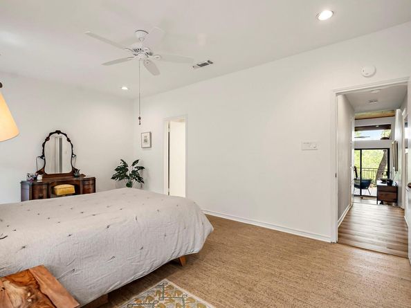 8200 Neely DR 119, Austin TX 78759