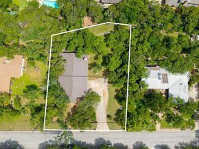 1211 Falcon Ledge DR, Austin TX 78746