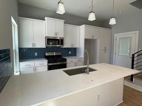 6014 Fairway ST 2, Austin TX 78741