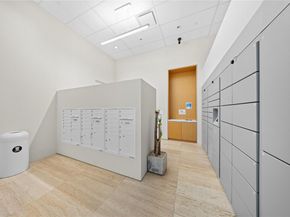 313 W 17th ST 1807, Austin TX 78701