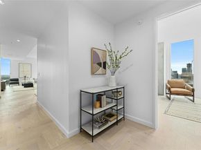 313 W 17th ST 1807, Austin TX 78701