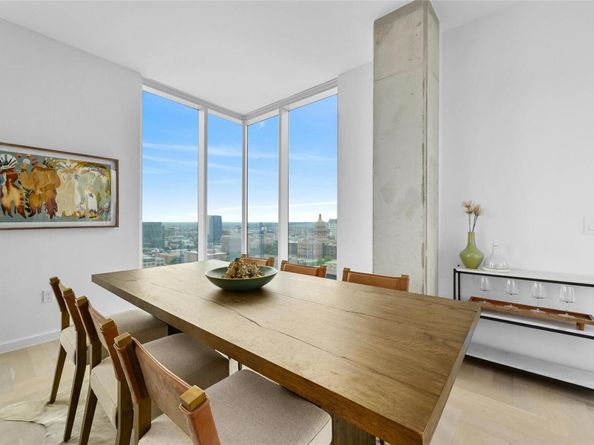 313 W 17th ST 1807, Austin TX 78701