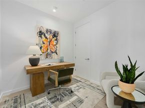 313 W 17th ST 1807, Austin TX 78701
