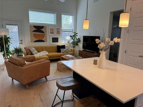 1125 Saucedo ST 2, Austin TX 78721