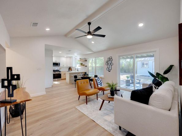 10003 Quail Hutch DR, Austin TX 78758