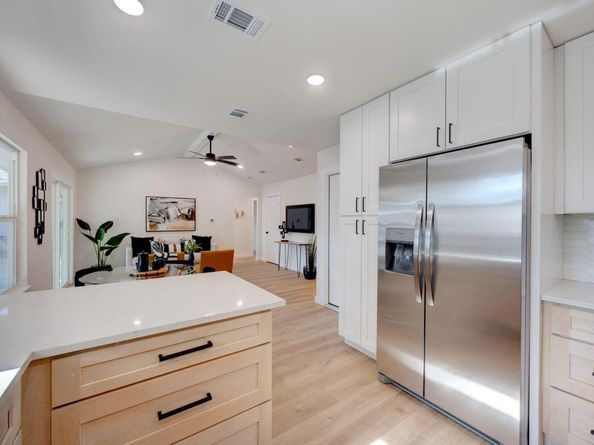 10003 Quail Hutch DR, Austin TX 78758