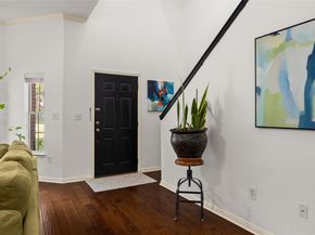 5515 Davis LN 32, Austin TX 78749