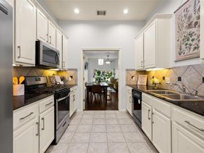 5515 Davis LN 32, Austin TX 78749