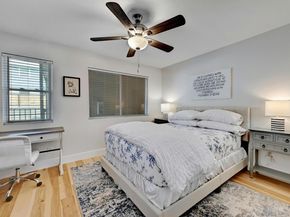 1307 Norwalk LN 104, Austin TX 78703