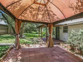 519 Cowal DR S, Spicewood TX 78669