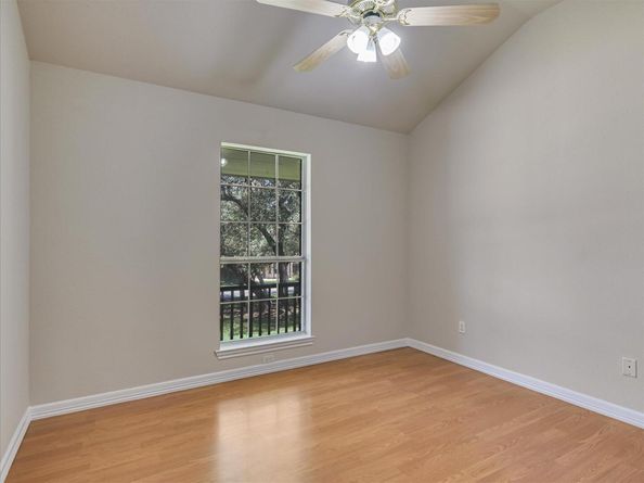 519 Cowal DR S, Spicewood TX 78669