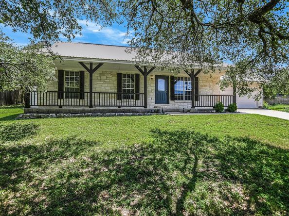 519 Cowal DR S, Spicewood TX 78669