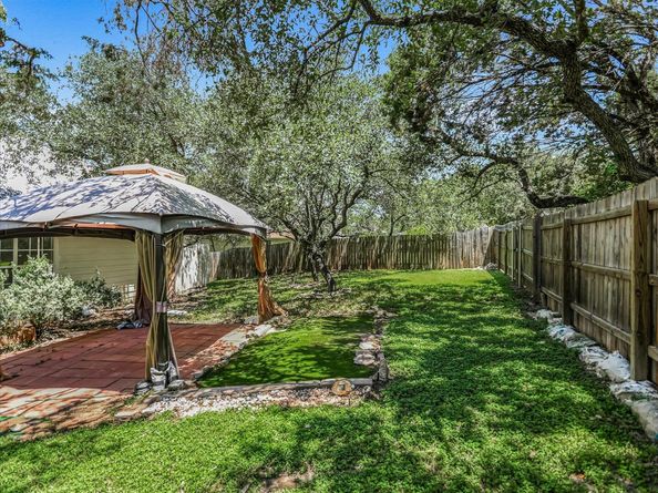 519 Cowal DR S, Spicewood TX 78669