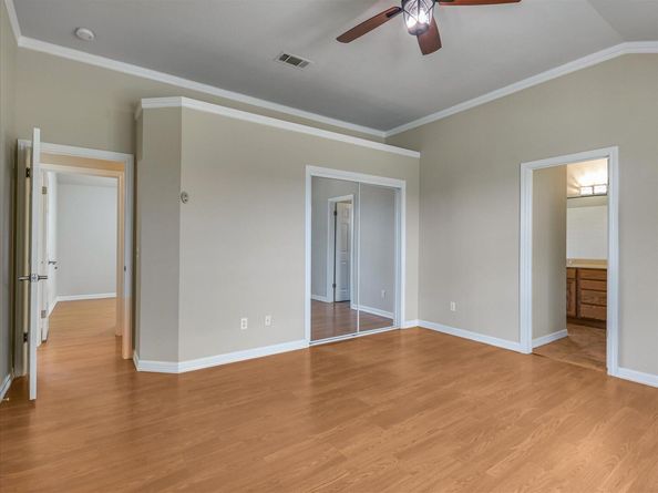 519 Cowal DR S, Spicewood TX 78669