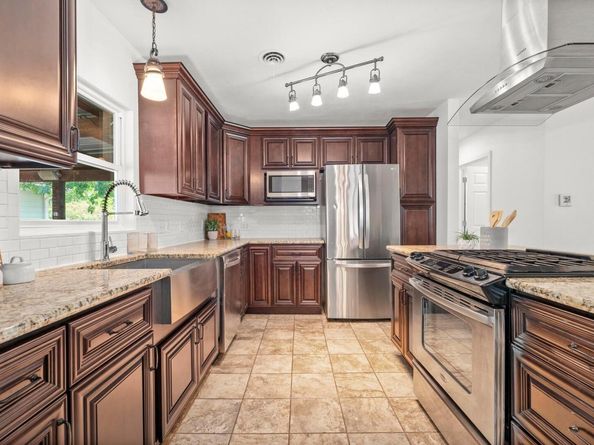 2640 W 45th ST, Austin TX 78731