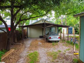 912 & 912 1/2 Calle Limon DR, Austin TX 78702