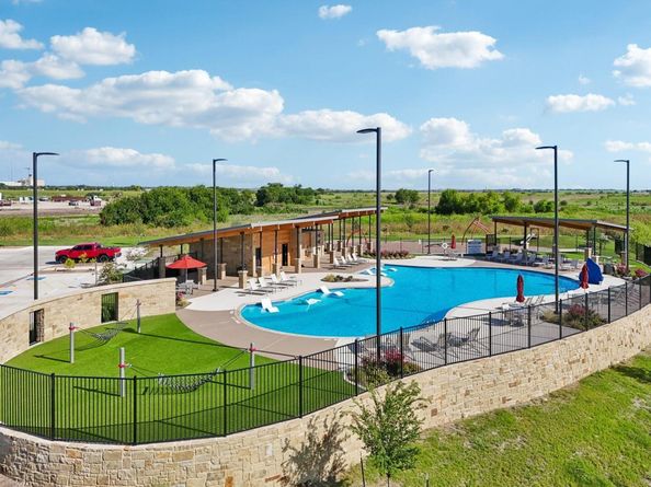 2423 Ekvall DR, Round Rock TX 78665