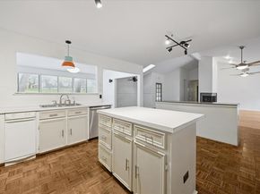 3813 Hidden HOLW, Austin TX 78731