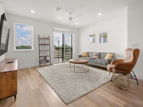 2709 E 5th ST 1306, Austin TX 78702