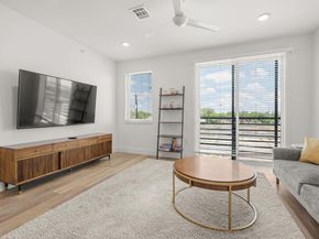 2709 E 5th ST 1306, Austin TX 78702