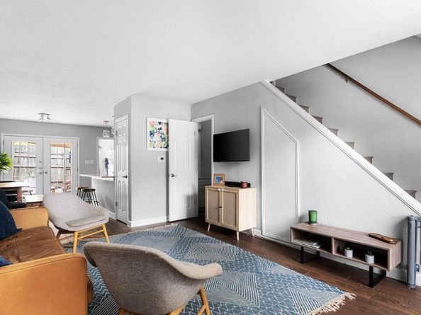 1912 Lightsey RD 5, Austin TX 78704