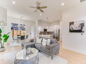 2006 Sl Davis Ave 2, Austin TX 78702