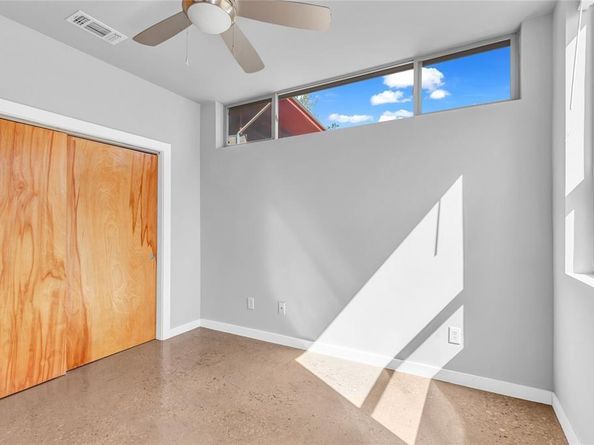 5325 Sendero Hills PKWY, Austin TX 78724