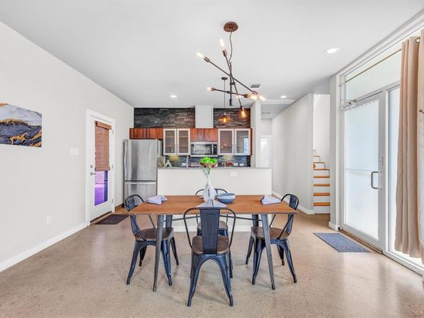 5325 Sendero Hills PKWY, Austin TX 78724