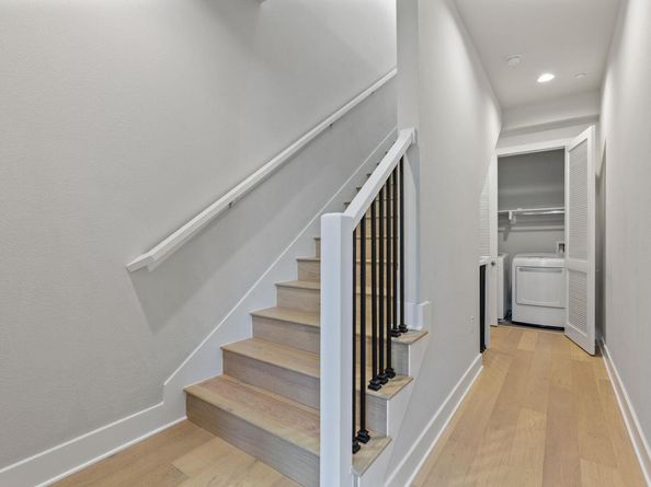 1301 Town Creek DR 2, Austin TX 78741