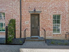 1301 Town Creek DR 2, Austin TX 78741