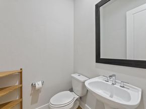 1301 Town Creek DR 2, Austin TX 78741