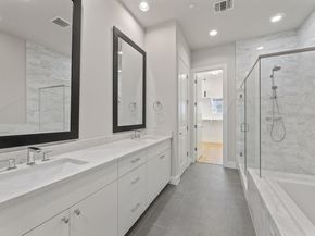 1301 Town Creek DR 2, Austin TX 78741