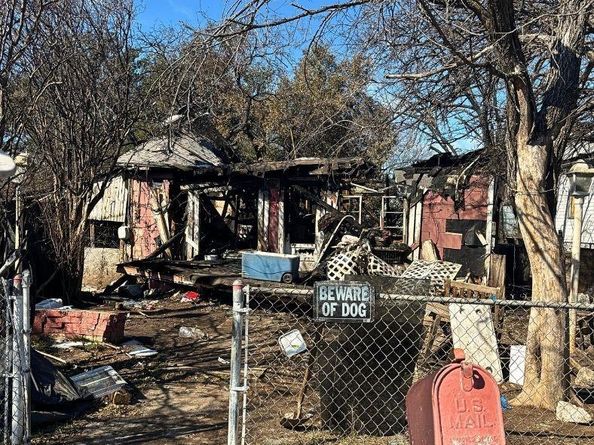 702 Short Kemp ST, Austin TX 78741