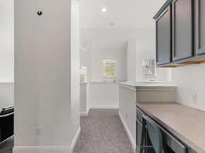 1819 Village Oak CT, Austin TX 78704