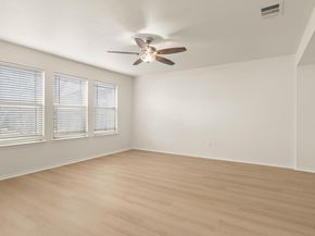 924 Oatmeal DR, Pflugerville TX 78660