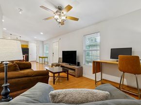 2021 Bluebonnet LN 210, Austin TX 78704