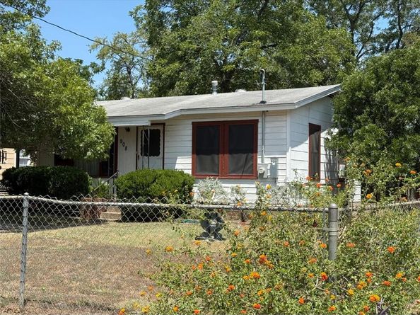 908 Redd ST, Austin TX 78745