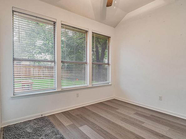 6419 Ira Ingram DR, Austin TX 78749