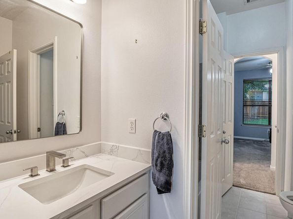 6419 Ira Ingram DR, Austin TX 78749