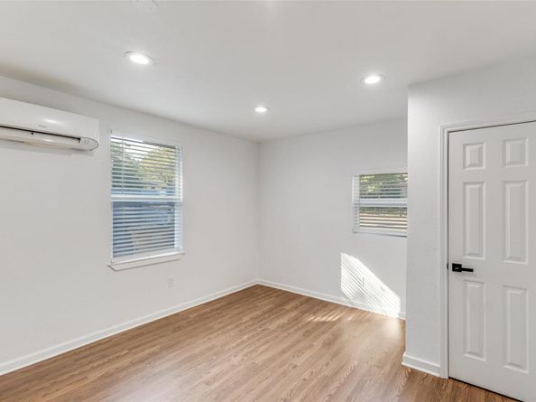 1107 Chesapeake DR, Austin TX 78758