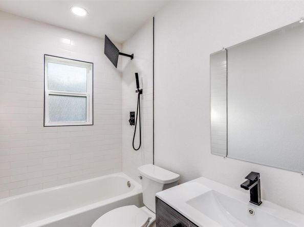 1107 Chesapeake DR, Austin TX 78758