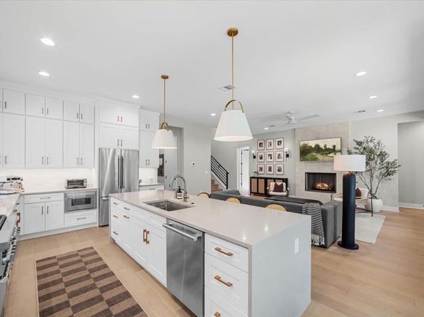 2906 Allison DR, Austin TX 78741