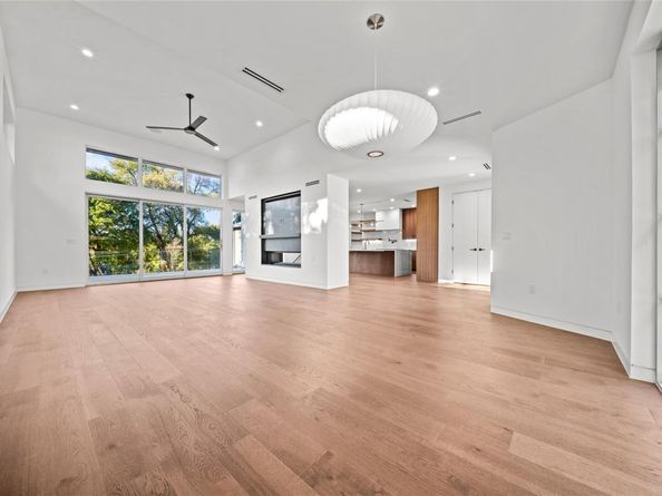 2904 Westhill DR, Austin TX 78704