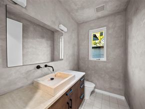 2904 Westhill DR, Austin TX 78704